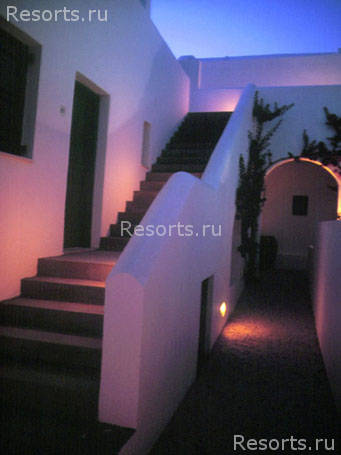 Santorini Kastelli Resort 15
